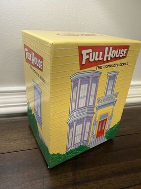 Full House The Complete Series Box Set - season 1 to 8